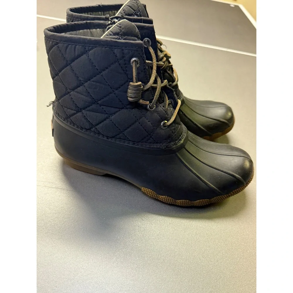 Sperry Saltwater Quilted Waterproof Duck Boots‎ Black Womens 7.5 M STS94063